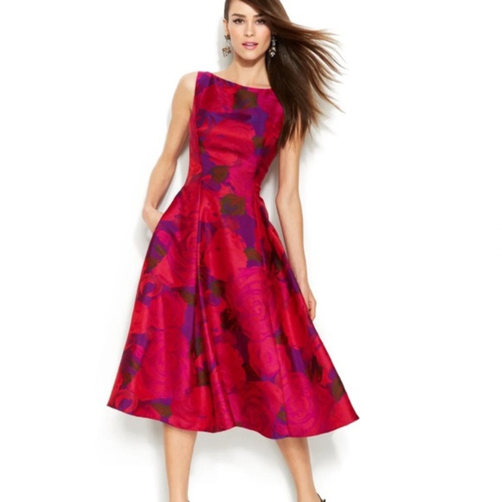 Sleeveless Fitted Bodice Red-Pink Floral Midi Dress